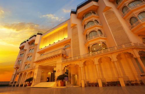 Panch Batti Hotel | Golden Tulip Jaipur