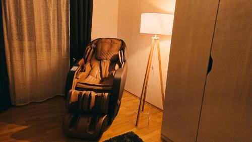 Andernach Villa | Goldhouse - Sauna, Whirlpool, Switch, Darts & mehr