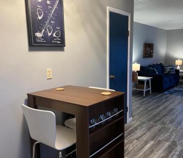 Blandinsville House | Golf and stay
