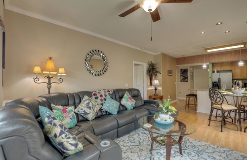 Red Hill Condo | Golf Getaway w/Pool Access in Myrtle Beach!