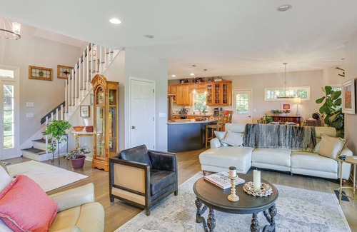 Roaring Gap House | Golf, Hike & Explore: Blue Ridge Mtn Haven w/Deck