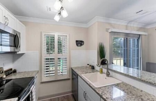 Piper Glen Estates House | Golf Oasis Modern Townhome!