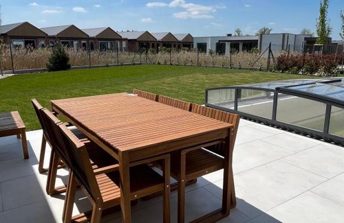 Sajdikove Humence Villa | Golf Villa Stella s bazénom