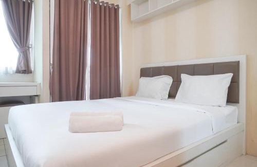 Kayu Putih Apartment | Good Deal and Cozy Stay Studio Room Tifolia Apartment By Travelio