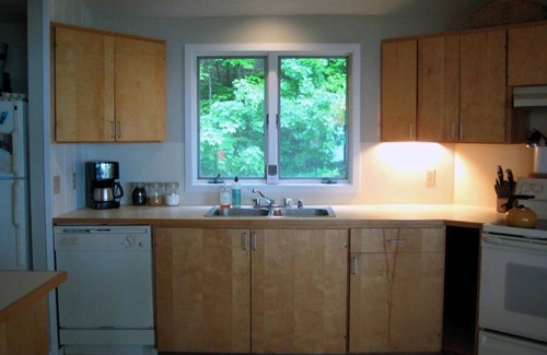 Harbor Springs House | Good Hart Beach Cottage on 100' of Private Beach on Lake Michigan