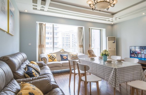 Downtown Shanghai Villa | Good Time Travellers Inn-Shanghai New International Expo Villa