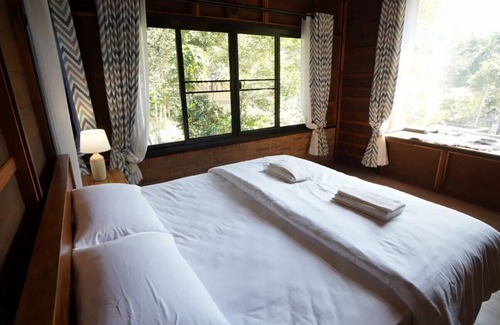 Doi Saket Hotel | Goodvibes Cabins Chiang Mai