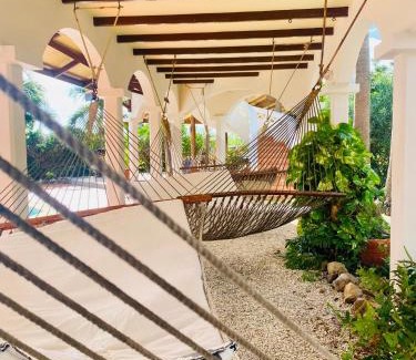 Santa Barbara House | Goood Resort