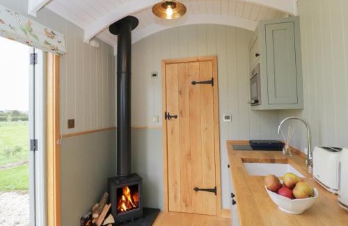 Christian Malford House | Goose Whistle Hut