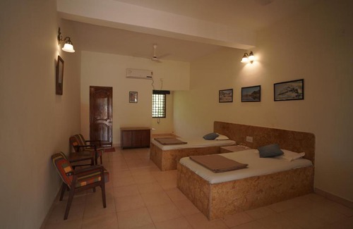 Talaja Hotel | Gopnath Bungalow - A sea view Hotel in Gopnath Beach