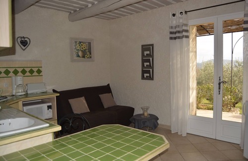 Gordes Cottage | Gordes peaceful group of gites superb view of the Luberon and heated swimming pool