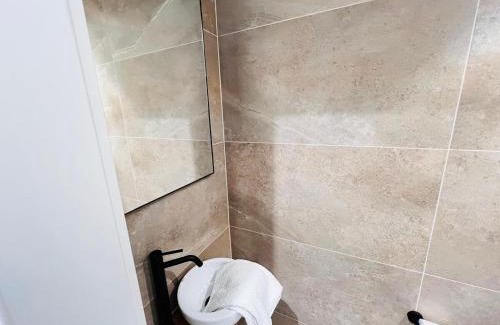 Belair Apartment | Gorgeous 1 bedroom flat with balcony&parking