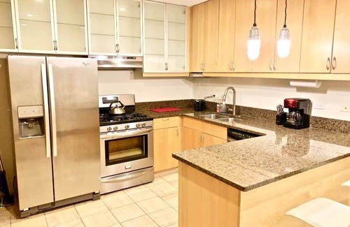 Buena Park House | GORGEOUS 4/2.5 GREYSTONE HOME | WRIGLEY