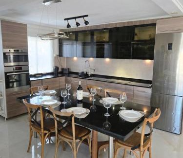Puerto Marino Villa | Gorgeous and uniq 3-Bed Villa by medittranean sea