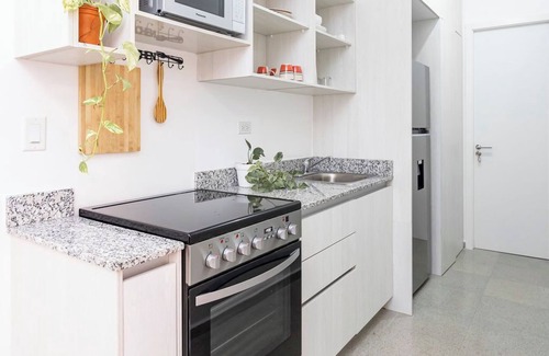Santa Ana Apartment | Gorgeous Apt Studio in Santa Ana - Downtown property - Revitalizing in process