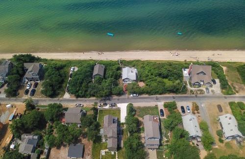 Eastham House | Gorgeous Architectural Home w Water Views