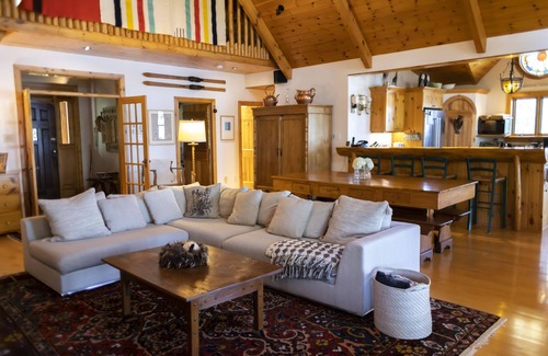 Trent Lakes Cottage | Gorgeous Cottage on Big Bald Lake. 900ft. of Shoreline. Fully Private