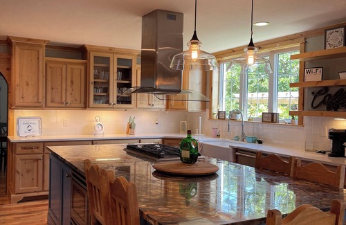 Sand Springs House | Gorgeous country retreat with pond and pool!