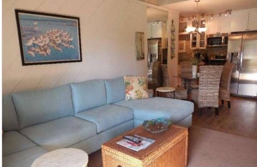 Port Hueneme Condo | Gorgeous Decorator Beach Condo - one facility entrance on the Beach