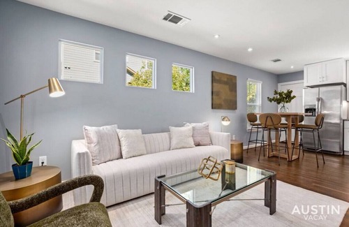 Foster Heights House | Gorgeous East Central Austin 2BD Close to Downtown