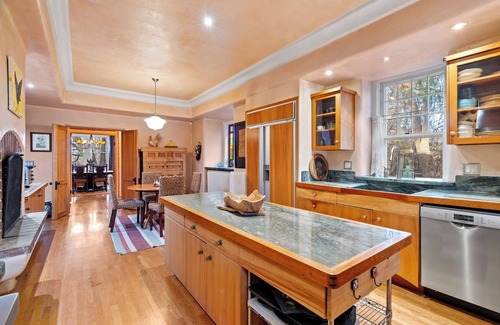 South Capitol House | Gorgeous Historical Santa Fe Home Near Plaza
