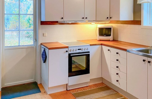 Alem House | Gorgeous home in ålem with WiFi