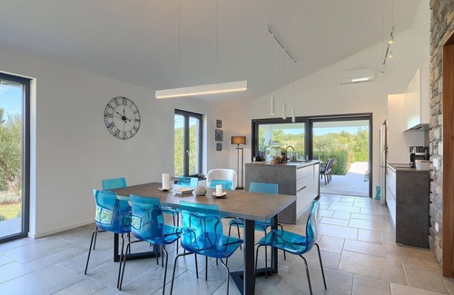 Kanfanar House | Gorgeous home in Burici