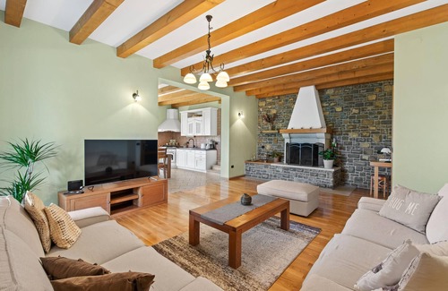 Buzet House | Gorgeous home in Buzet with WiFi