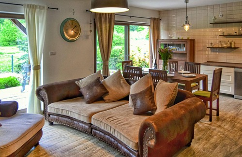 Sarsoni House | Gorgeous home in Fuzine with kitchen