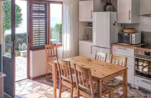 Gradac House | Gorgeous home in Gradac