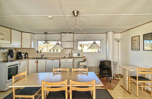 Harlosa House | Gorgeous home in Harlösa with WiFi