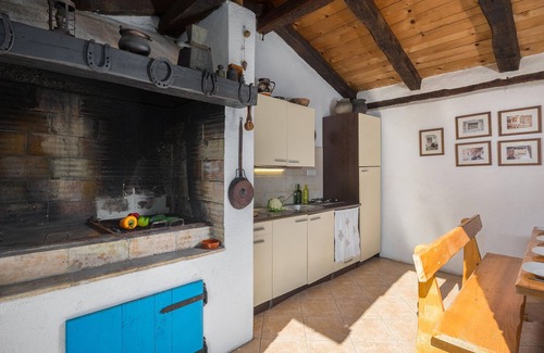 Grabri House | Gorgeous home in Krusvari