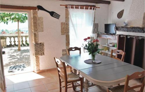 Lavardac House | Gorgeous Home In Lavardac With Kitchen