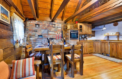 Varazdinske Toplice House | Gorgeous home in Martinkovec with sauna