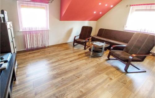 Rusinowo House | Gorgeous Home In Rusinowo With Wifi