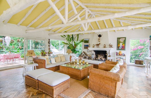 San Antonio del Tequendama Other | Gorgeous House and luscious gardens