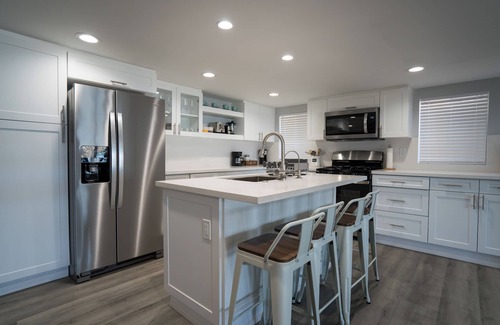 Lake Elsinore House | Gorgeous Lake Front Home w/Boat access Unit 1