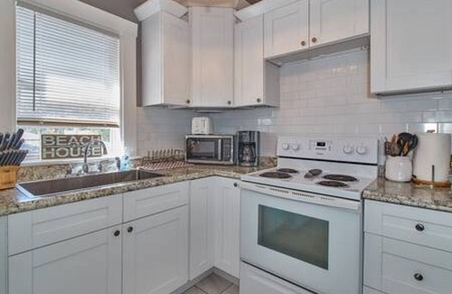 Oakford Park House | Gorgeous Loft Apartment - Centrally Located Tampa