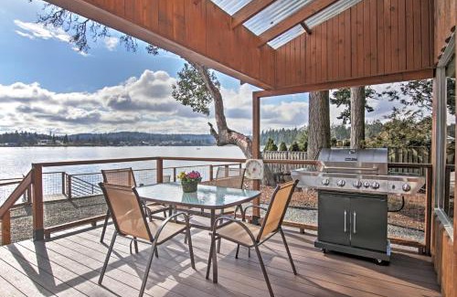 Poulsbo House | Gorgeous Poulsbo Waterfront Home on Liberty Bay!