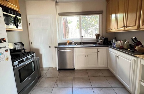 Berkeley Hills Apartment | Gorgeous studio with WiFi in Berkeley