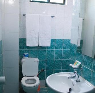 Ruhengeri Hotel | Gorillas Volcanoes Hotel