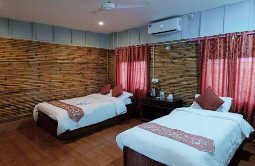 Sauraha Hotel | Gorkha Hamlet Resort