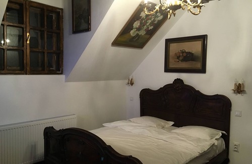 Centrul Nou Hotel | Gospodaria Lui Nea Ion