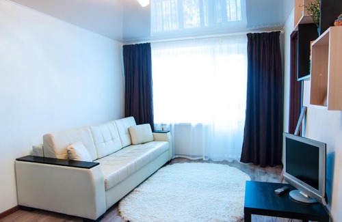 Magnitogorsk Apartment | Gosti Magnitki Apartment Suvorova 106