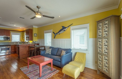 Carrabelle Condo | Gotta Catch A Phish! 1BR/2BA Condo at Pirate's Landing! Special!
