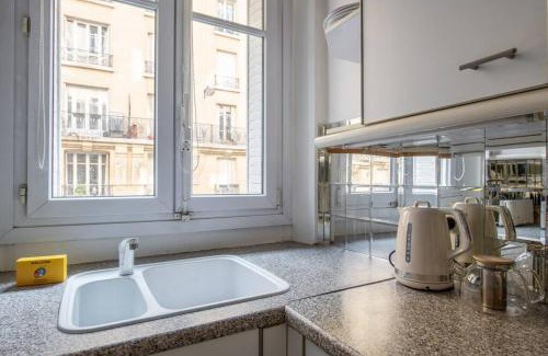 12th Arrondissement Apartment | Goujon - Cozy apartment in Nation-Picpus neighborhood