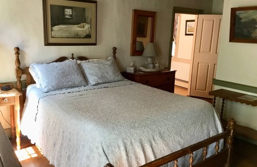Milton Bed & Breakfast | Governor's Bed and Breakfast