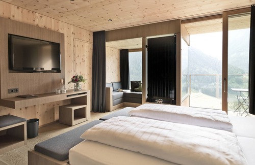 Großdorf Resort | Gradonna Mountain Resort Châlets & Hotel