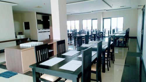 South Ogan Komering Ulu Hotel | Graha Serasan Seandanan