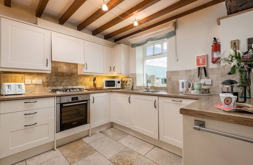 Beverley Cottage | Granary, Broadgate Farm Cottages - sl 6 in 3 bedrooms